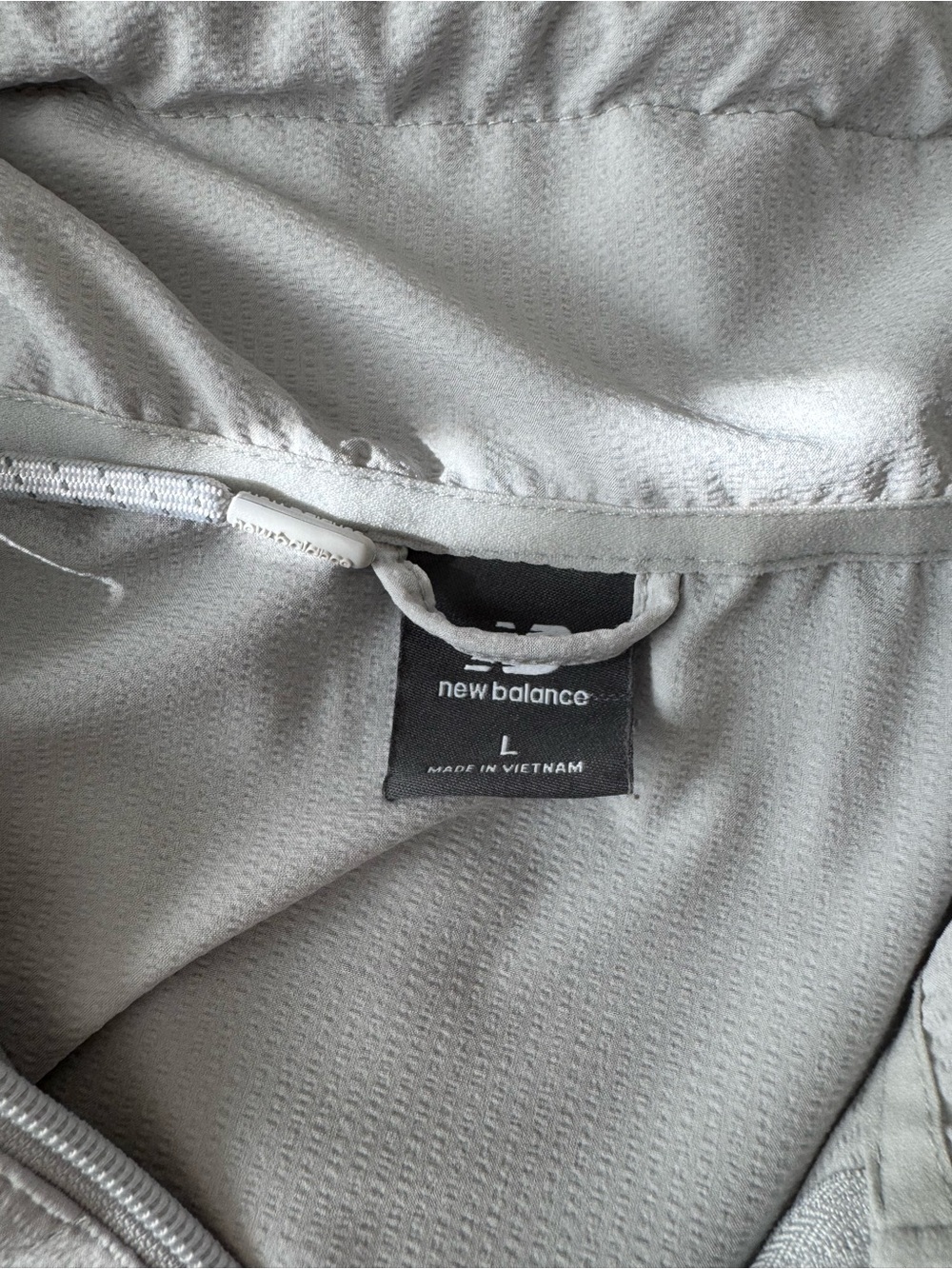 New Balance Jacket - Picture 2 of 3